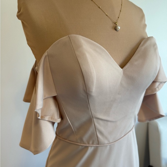Kleinfeld off shoulder formal dress in dusty beige, neutral color - Picture 4 of 14